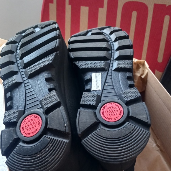 Boots - Picture 2 of 5